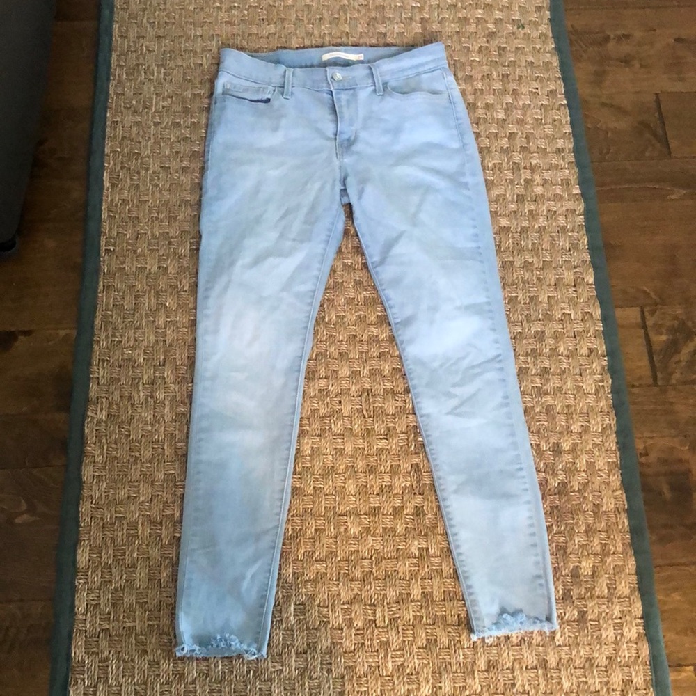 Levis Super Skinny 29